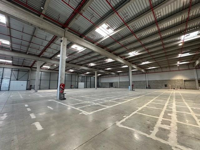 Entrepôt classe a Mions 5850m² Location entrepôt classe a Mions Rhône OLLOG2200512 1